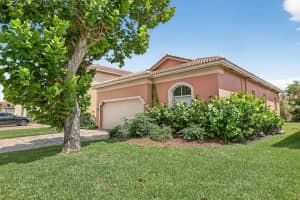 5552 Spanish River Road, Fort Pierce, FL 34951 - MLS#R11127423