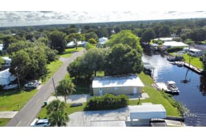 2612 29th Street, Okeechobee, FL 34974 - MLS#R11127434