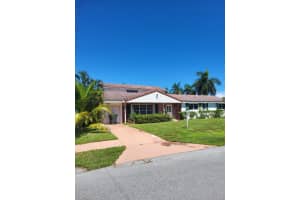 233 Ne 11th Street, Boca Raton