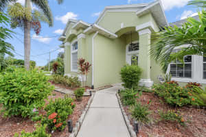 3183 SW Ann Arbor Road, Port Saint Lucie, FL 34953 - MLS#R11127470