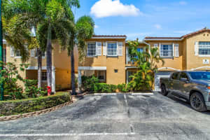1045 Lake Shore Drive 105, Lake Park, FL 33403 - MLS#R11127475