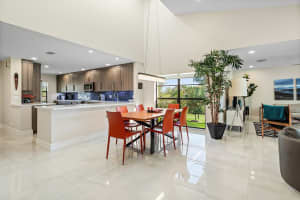 2 Eastgate Drive B, Boynton Beach, FL 33436 Sold 12/15/25