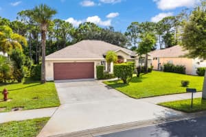 184 SW Fernleaf Trail, Port Saint Lucie, FL 34953 - MLS#R11127482