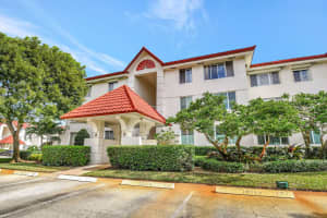 107 Half Moon Circle A3, Hypoluxo, FL 33462 - MLS#R11127486