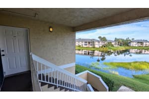 1563 SE Royal Green Circle 204, Port Saint Lucie, FL 34952 - MLS#R11127506