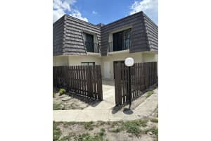 1917 N Congress Avenue, West Palm Beach, FL 33401 - MLS#R11127507