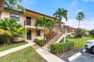 4654 Lucerne Lakes Boulevard 206, Lake Worth