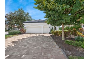 154 Windward Drive, Palm Beach Gardens, FL 33418 - MLS#R11127531