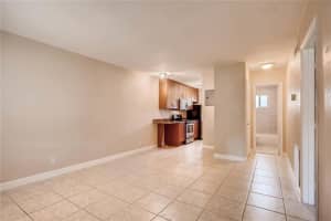 2643 NE 8th Avenue 12, Wilton Manors, FL 33334 - MLS#R11127537