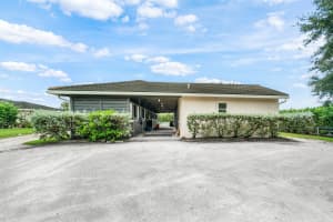 14539 Belmont Trace (2 Stalls And Studio), Wellington, FL 33414 - MLS#R11127552
