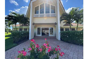 10119 Bay Tree Court, Port Saint Lucie