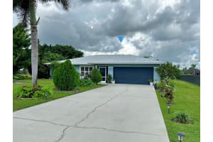 200 SW Ridgecrest Drive, Port Saint Lucie, FL 34953 - MLS#R11127562