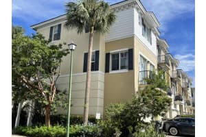 552 NW 39th Circle NW, Boca Raton, FL 33431 - MLS#R11127589