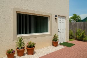 6410 N Dixie Highway, Boca Raton, FL 33487 - MLS#R11127603