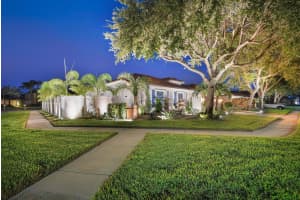 6405 E Shadow Creek Village Circle E, Lake Worth, FL 33463 - MLS#R11127618