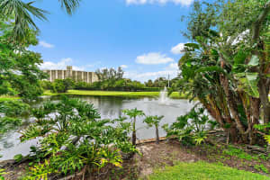 2604 Fairway Drive N, Jupiter, FL 33477 - MLS#R11127649