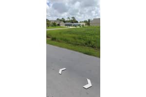 4001 Haycroft Street, Port Saint Lucie, FL 34953 - MLS#R11127655