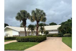 2811 Se Fairway W, Stuart