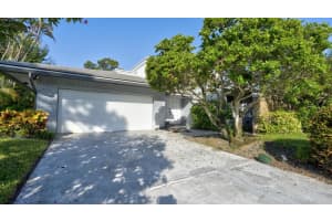 634 W Lakewoode Circle, Delray Beach