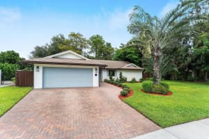 14271 Flora Lane, Wellington, FL 33414 Sold 10/20/25