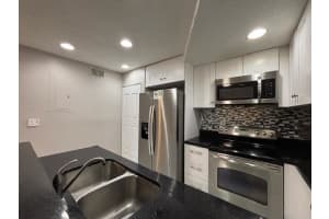 5844 Blueberry Unit 68 Court, Lauderhill, FL 33313 - MLS#R11127713