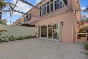 11 Laurel Oaks Circle, Tequesta, FL 33469 - MLS#R11127725