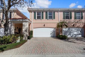 11 Laurel Oaks Circle, Tequesta, FL 33469 - MLS#R11127725