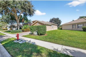 6881 Watertown Drive, Boynton Beach, FL 33437 - MLS#R11127741