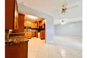 210 Somerset K, West Palm Beach, FL 33417 - MLS#R11127758
