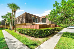 1914 19th Court 34 B, Jupiter, FL 33477 - MLS#R11127764