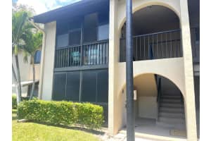 536 Shady Pine Way C2, Greenacres