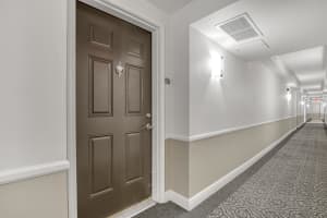 610 Clematis Street, West Palm Beach, FL 33401 - MLS#R11127814