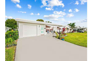 210 NW 25th Court, Pompano Beach, FL 33064 - MLS#R11127826