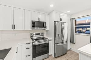 2935 SW 22nd Avenue 1060, Delray Beach, FL 33445 - MLS#R11127848