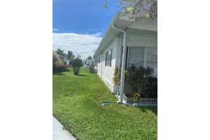 8 Florencia Ln, Port Saint Lucie, FL 34952 - MLS#R11127881