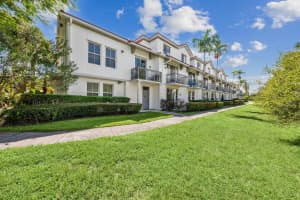 2052 Alta Meadows Lane 2210, Delray Beach, FL 33444 - MLS#R11127897