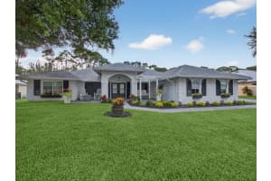 8025 SW Yachtsmans Drive, Stuart, FL 34997 Sold 12/10/25