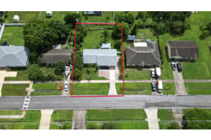 708 NW Floresta Drive, Port Saint Lucie, FL 34983 - MLS#R11127908