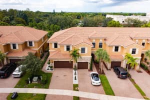 10384 Wellington Parc Drive, Wellington, FL 33449 - MLS#R11127944