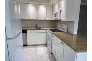169 Dorset E 169 E, Boca Raton, FL 33434 - MLS#R11127946