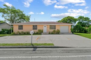 2634 Summit Boulevard, West Palm Beach, FL 33406 - MLS#R11127970