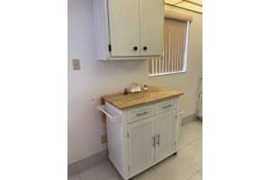 681 Saxony O 681, Delray Beach, FL 33446 Sold 11/06/25