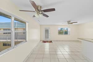 706 Saxony O, Delray Beach, FL 33446 - MLS#R11127992