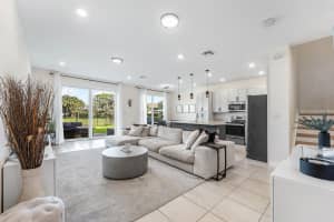 4392 Veleiros Avenue, Deerfield Beach, FL 33064 - MLS#R11128008