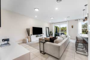 4392 Veleiros Avenue, Deerfield Beach, FL 33064 - MLS#R11128008