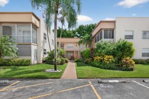 10 Flanders A, Delray Beach, FL 33484 - MLS#R11128051
