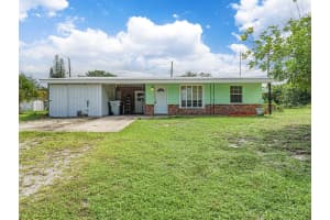 2448 1st Court, Vero Beach, FL 32962 - MLS#R11128078