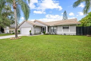 10561 Paso Fino Drive, Wellington, FL 33449 - MLS#R11128098