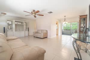 1401 SW 17th Avenue, Boynton Beach, FL 33426 - MLS#R11128101