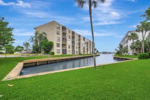 200 Waterway Drive S Drive S 102, Lantana, FL 33462 - MLS#R11128132